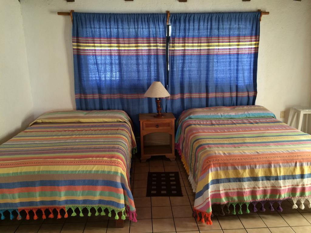 بويرتو إسكونديدو Hotel Mayflower الغرفة الصورة
